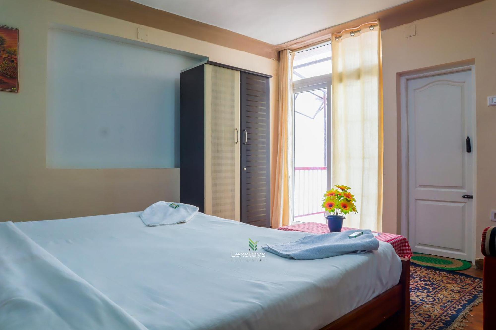 Vijaya Deepa Guest House By Lexstays Coonoor Exterior photo