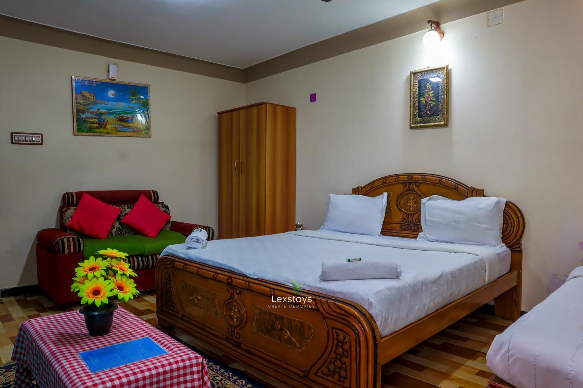 Vijaya Deepa Guest House By Lexstays Coonoor Exterior photo
